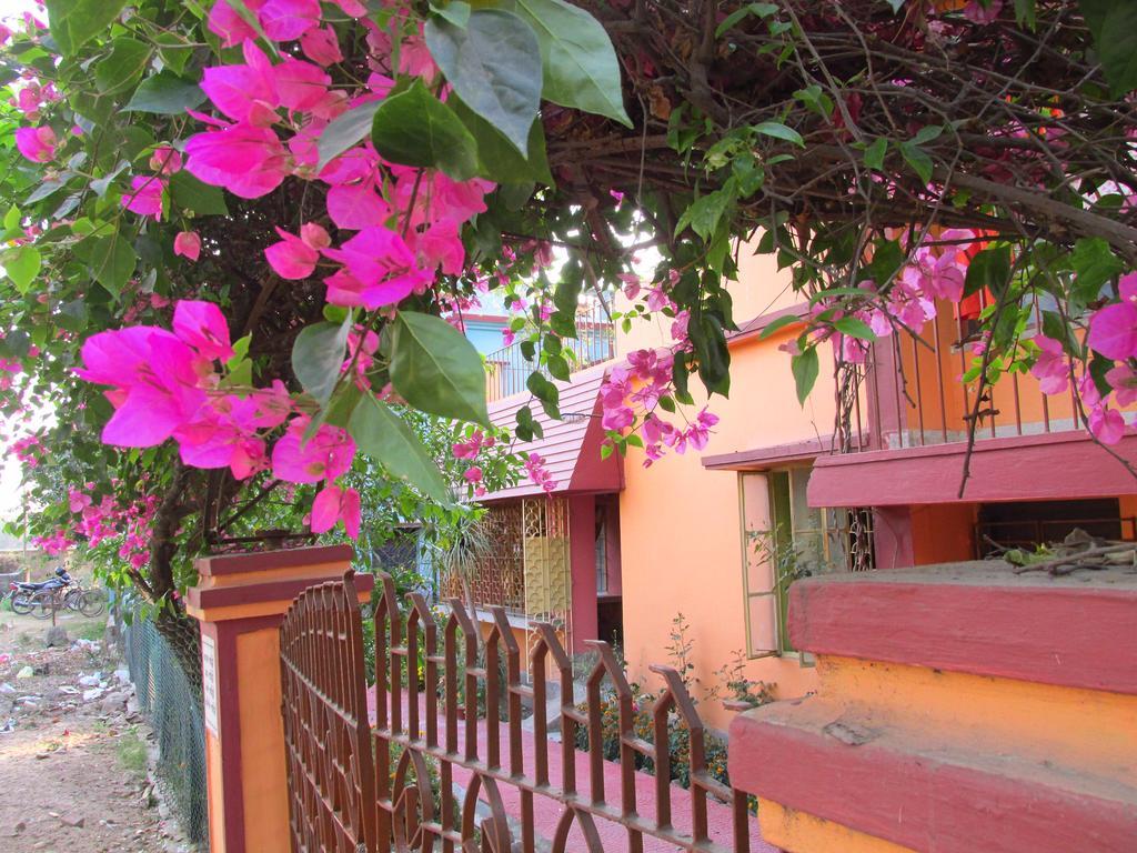 Pubali Homestay Bolpur Εξωτερικό φωτογραφία